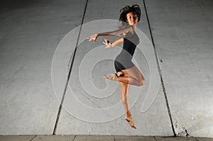 Underground Dance 15