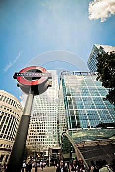 Underground sign and entrance, Canary Wharf