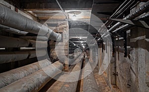 Underground utility tunnel network of water supply pipeline, heat pipeline and cable vault