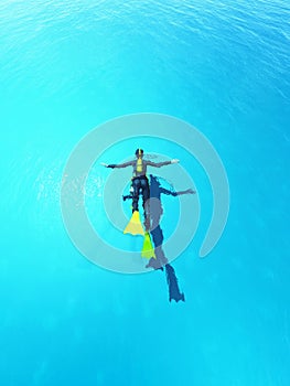 Underocean scuba diver