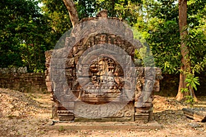 Une sculture Ã  l`extÃ©rieur du temple Ta Som dans le domaine des temples de Angkor, au Cambodge