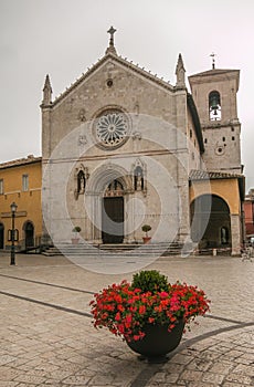 The unfit cathedral of Norcia