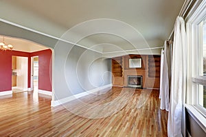 Unfurnished living room interior in old craftsman house