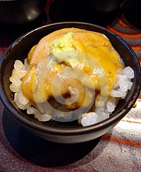 Uni sushi cup