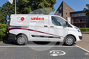 Unica van