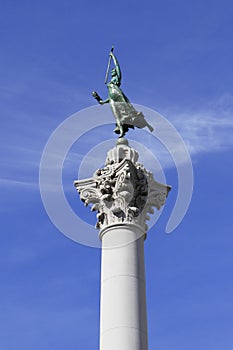 Union Square Statue