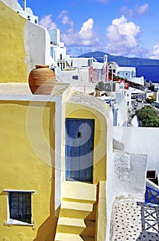 Unique architecture in cycladic style of beautiful Santorini island. colorful Greece series photo
