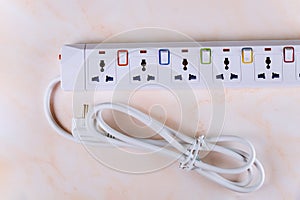 Universal electricity sockets multi plug extension cord individual switched overload protection universal plug, indicator iight