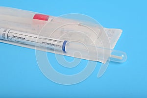 Universal Transport Medium for Viruses, Chlamydia, Mycoplasma and Ureaplasma and swab for nasopharyngeal sample collection, For