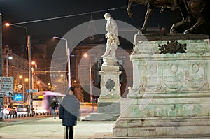 Universitate square statues