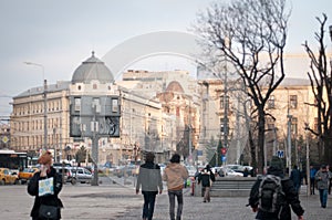 Universitate square walk