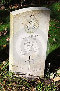 Unknown British pilot officer grave, Nes, Ameland photo