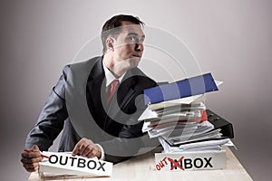 ÃÂ¡unning office worker with a paper stack