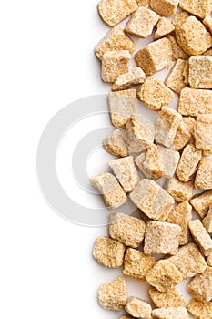 Unrefined cane sugar cubes