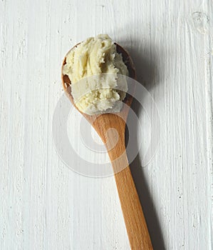 Unrefined shea butter photo