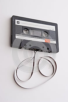 Unroll tape cassette