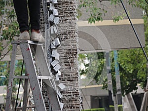 Unsafe step on ladder