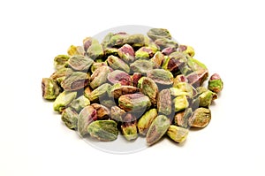 Unshelled pistachios