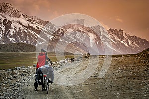 Up the Shandur Pass