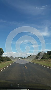 Upcountry outdoor horizon sky road vanishingpoint photo