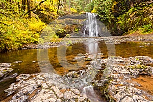 Upper North Falls in autumn in Silver Falls State Park, Oregon,