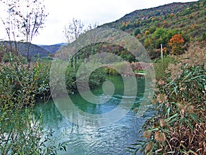 The upper part of the river Korana and below the Plitvice Lakes National Park, Croatia Gornji dio toka rijeke Korane