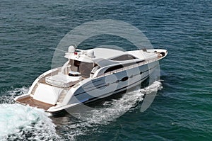 Upscale Cabin Cruiser