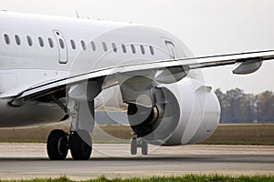 UR-EMD Ukraine International Airlines Embraer ERJ-190 aircraft preparing for take-off from the runway of Borispol International Ai