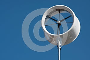 Urban wind turbine