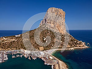 Urlaub in Spanien, Blick auf Berg Mirador de Carabiners (Calpe, Alicante)