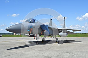 US Air Force McDonnell Douglas F-15C Eagle fighter aircraft with MiG kill marking.