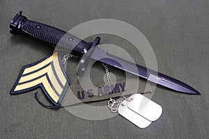 US ARMY branch tape and uniform with bayonet with dog tags