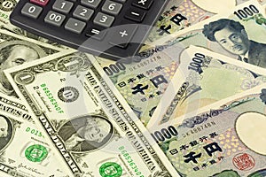 US and Japanese currency pair