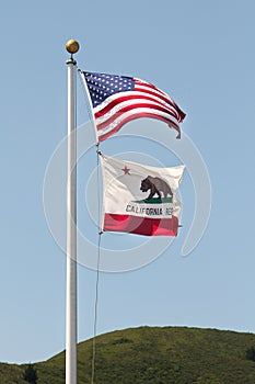 USA and California flag