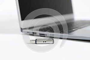 USB stick and interface of a notebook