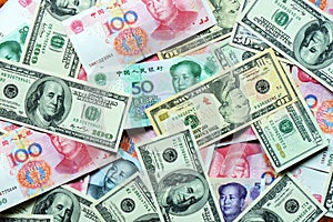 USD and RMB bank notes