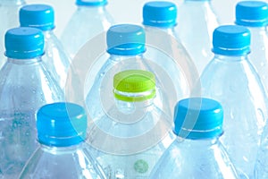 Usado el plastico Agua una botella 