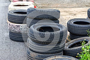 Used tires for fencing on racing track