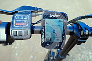 Using a bicycle computer. Bicycle computer for cycling