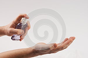 Using Hand sanitizer dispenser for cleaning protect coronavirus