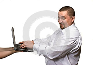 Computer portatile sul una donna mani 