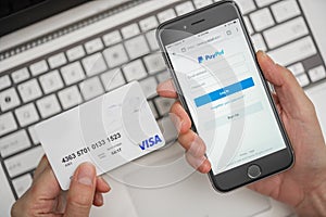 Using PayPal and credit card for online shopping