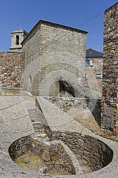 Using sun, La Pena de Francia, Salamanca