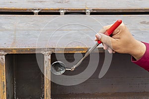 Using welding inspection mirror for check visual welding defects