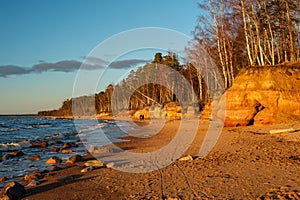 usk\'s Glow: Serenity at Veczemju Klintis Beach, Latvija