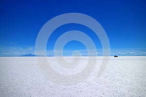 Uyuni salt flats or Salar de Uyuni, the world`s largest Salt Flats, UNESCO World Heritage site in Bolivia, South America