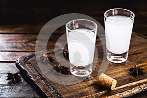 Uzo, also known by the spelling ouzo, is a Greek alcoholic drink made from anise. In Brazil it is known as Fogo-Paulista