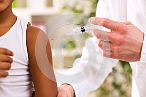Vaccine to prevent photo