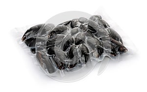 Vacuum packed whole shell mussels