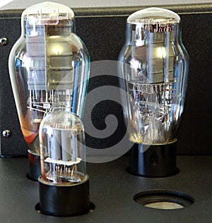 Vacuum tube amplifier